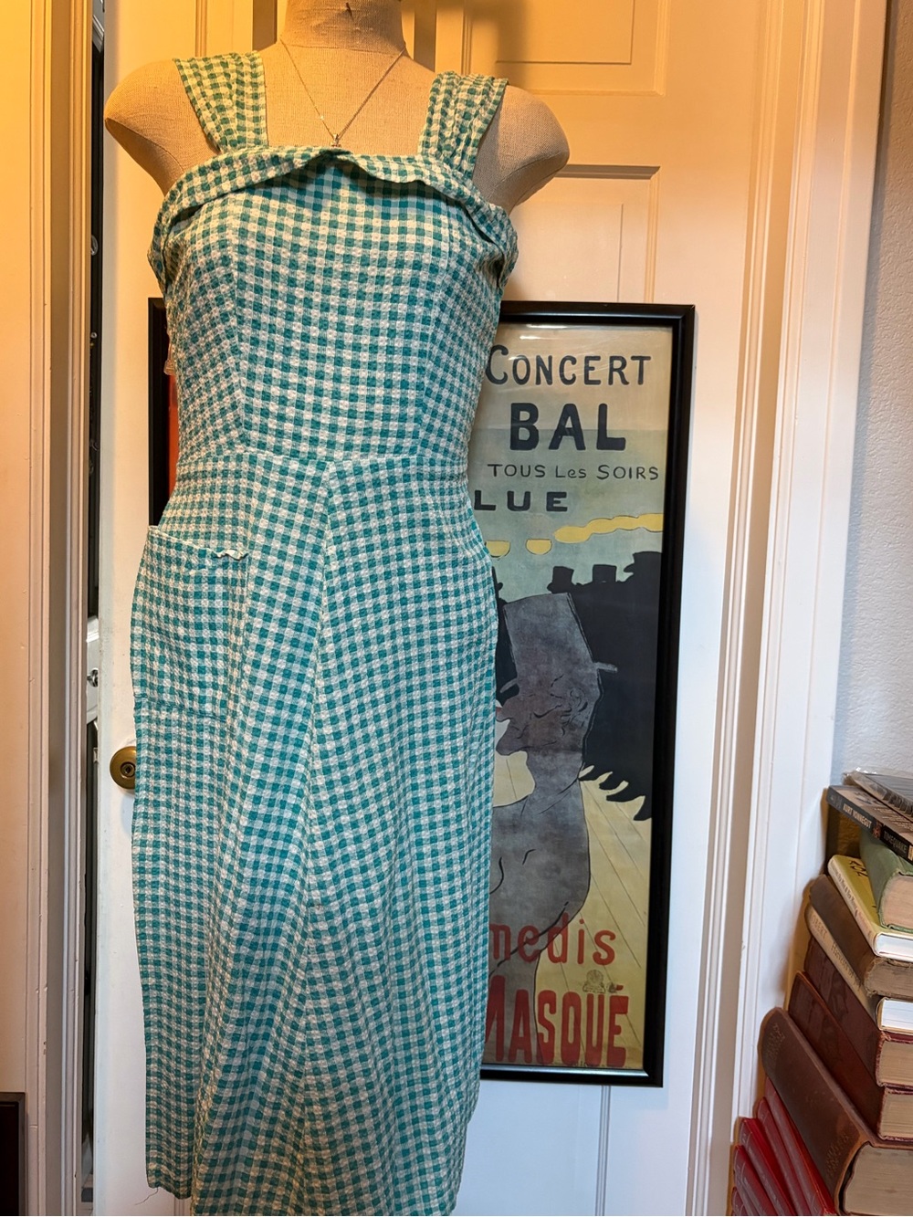 Sleeveless 1950’s Green Gingham Midi Dress - Classic Summer Style